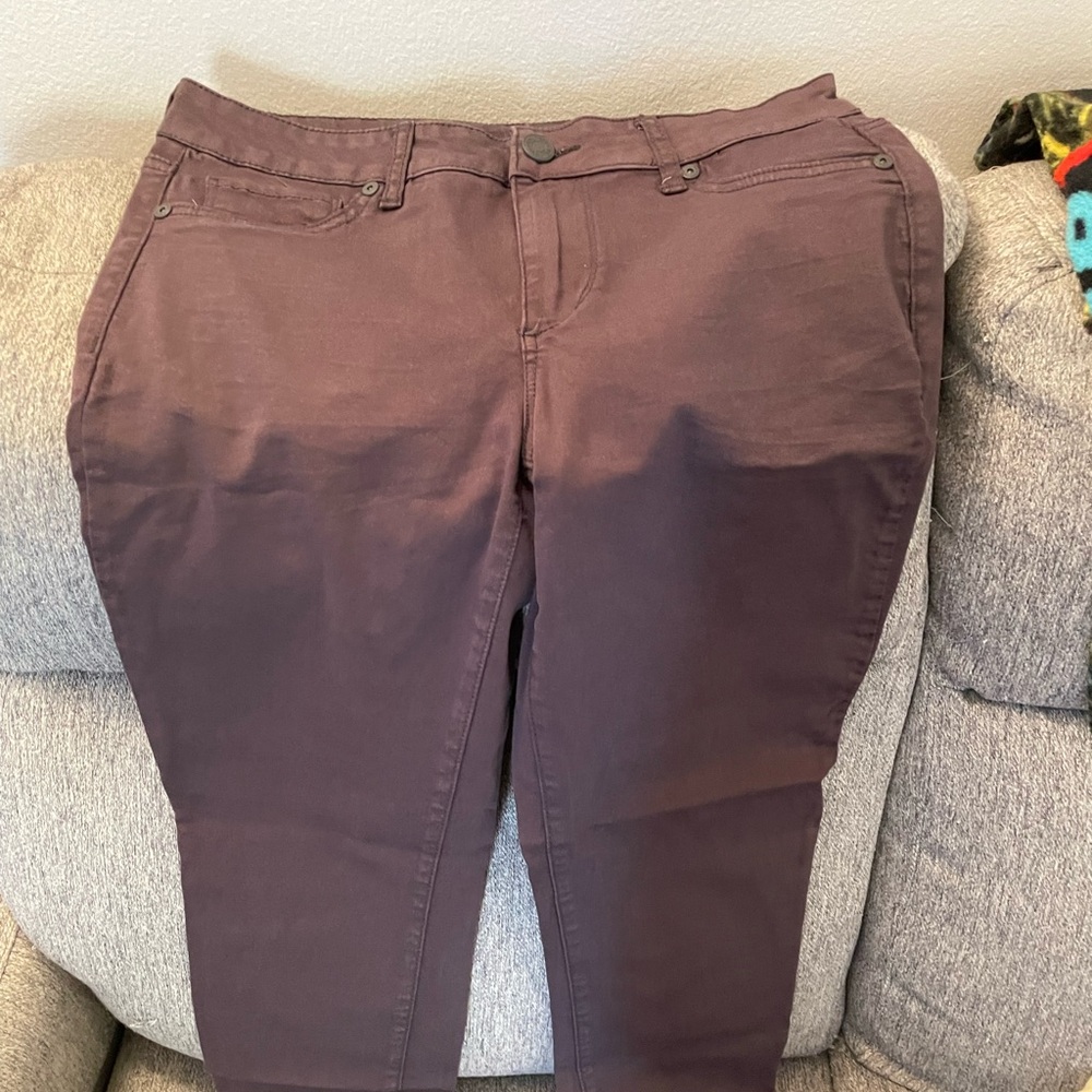 Cute plum/wine colored jeggings